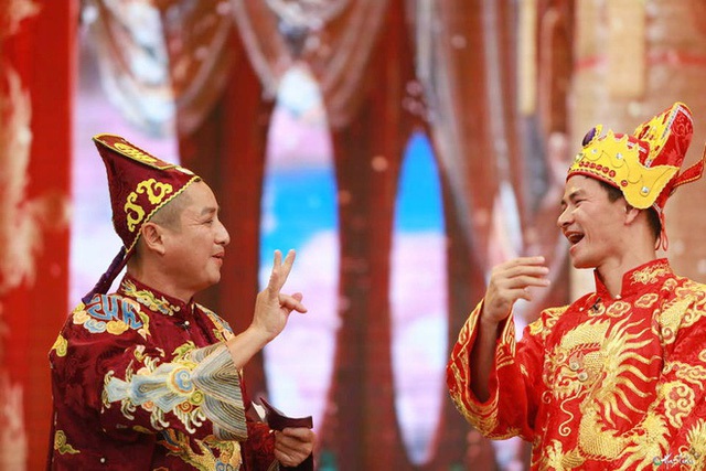 NSƯT Xuân Bắc (bìa phải) được xét tặng danh hiệu NSND đợt này. Ảnh: VFC