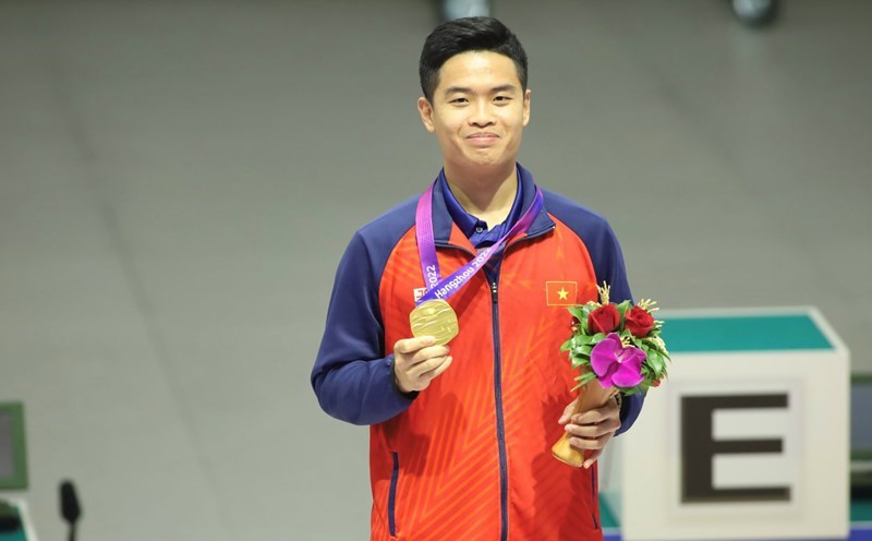 Phạm Quang Huy giành huy chương vàng ASIAD 19. Ảnh: Bùi Lượng