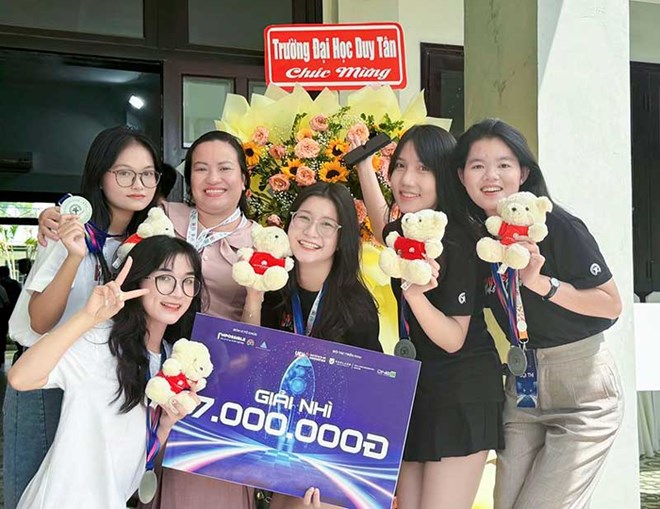 Nâng tầm vóc DevDay 2024, trở thành sự kiện tiêu biểu của ngành công nghiệp công nghệ thông tin Đà Nẵng Dai-Hoc-Duy-Tan-1