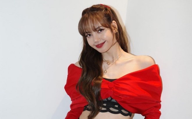 Lisa (Blackpink) trở thành biểu tượng của vận may nhờ một nốt ruồi