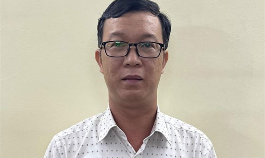 Bị can Phạm Tấn Kiên bị bắt tạm giam. Ảnh: Bộ Công an