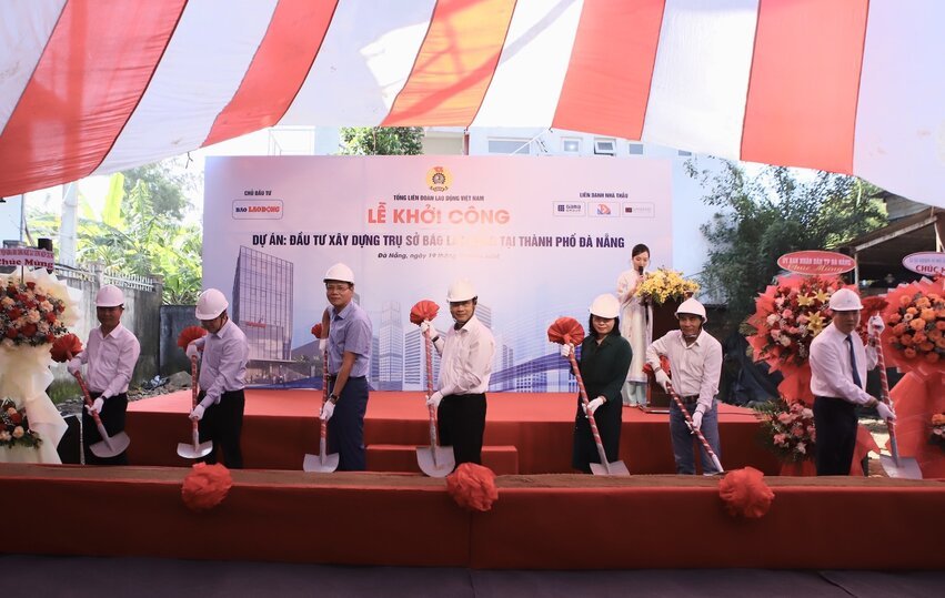Báo Lao Động tổ chức động thổ, khởi công xây dựng trụ sở làm việc tại thành phố Đà Nẵng. Ảnh: Hữu Long