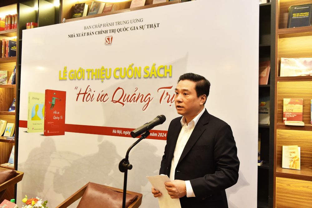 Ông Nguyễn Thái Bình - Phó Giám đốc Nhà xuất bản Chính trị quốc gia Sự thật. Ảnh: T.Vương