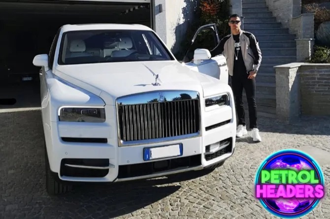 Cùng một vài chiếc Mercedes, Range Rover và chiếc Rolls-Royce 4x4 anh yêu thích nhất. Ảnh: Instagram Ronaldo