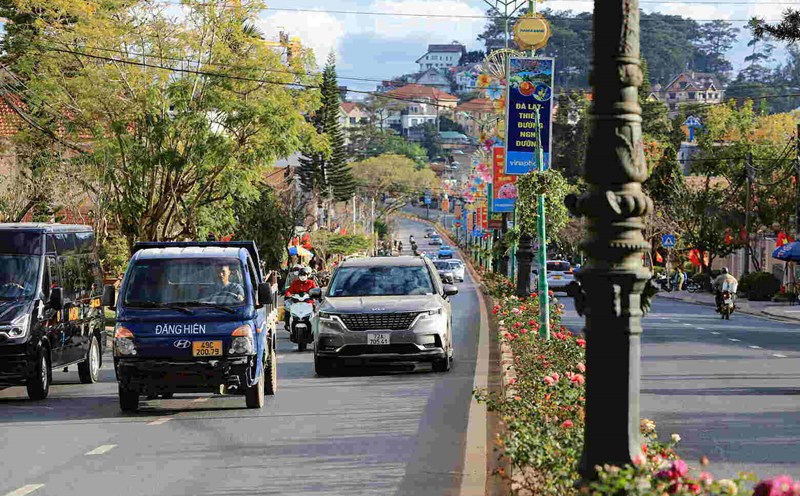 Lâm Đồng yêu cầu đảm bảo an toàn cho du khách dịp Tết Nguyên đán Giáp Thìn 2024. Ảnh: Mai Hương