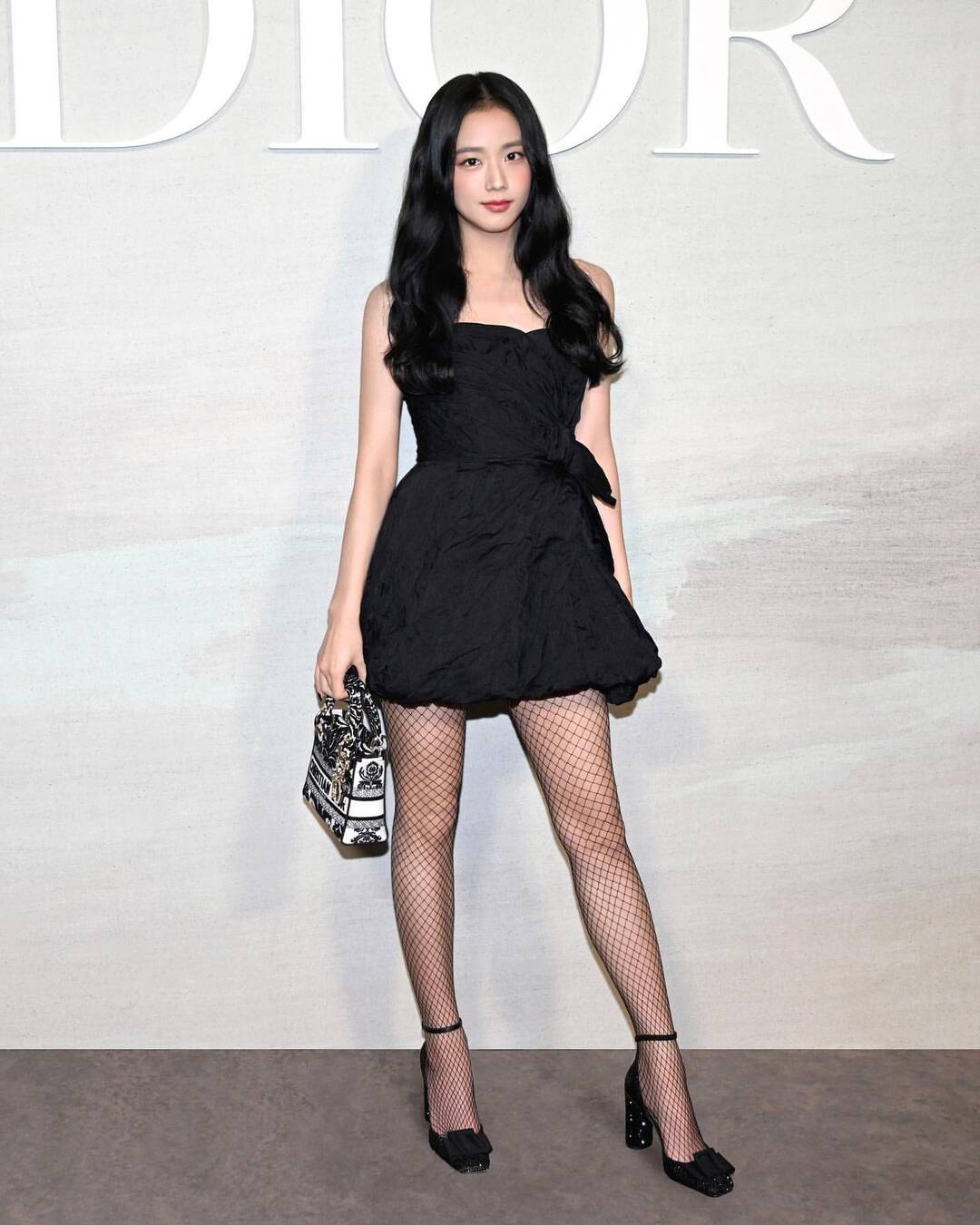 Jisoo (Blackpink) được gọi là “công chúa Dior“. Ảnh: Dior