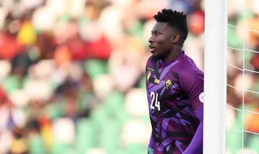 Onana có thể vừa đến Bờ Biển Ngà đã phải khăn gói về Anh khi tuyển Cameroon chuẩn bị dừng bước tại AFCON 2023. Ảnh: AFP