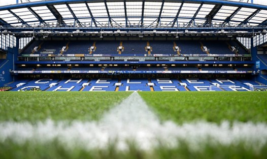 Stamford Bridge không quá lạc hậu nhưng cần được tu sửa sớm hoặc xây mới để Chelsea có thể bì kịp với các đại kình địch. Ảnh: Telegraph