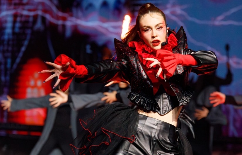 MLee làm đội trưởng show Chị đẹp lần 4. Ảnh: NSX.