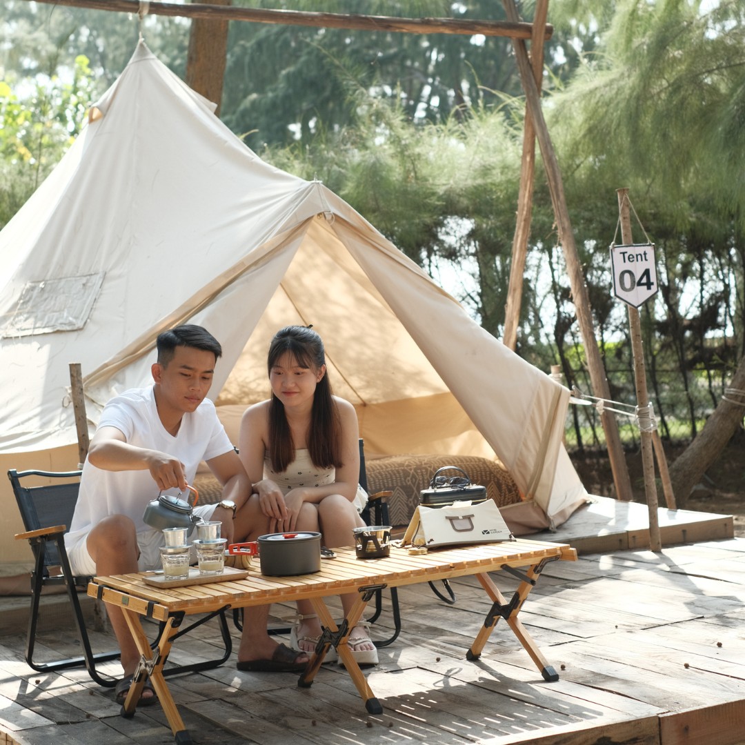 Lều trại trang bị các đồ dùng cần thiết cho khách. Ảnh: Piglamping