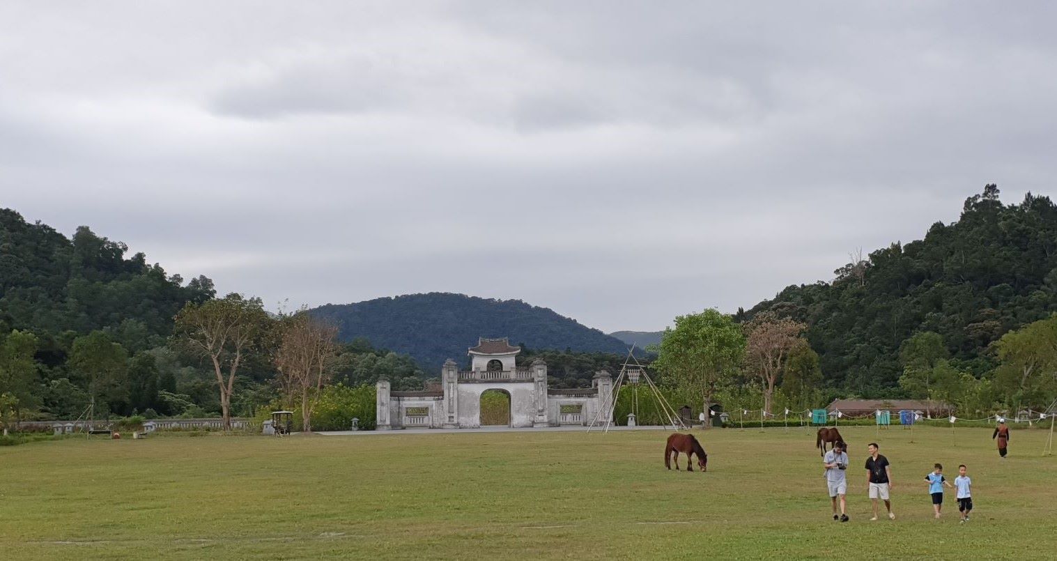 Yên Tử vào thu. Ảnh: Nguyễn Hùng