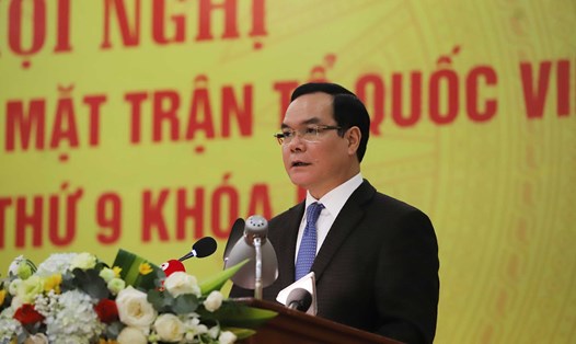 Chủ tịch Tổng LĐLĐVN Nguyễn Đình Khang phát biểu tại hội nghị. Ảnh: Phạm Đông