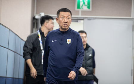 Huấn luyện viên Choi Kang-hee là ứng viên dẫn dắt tuyển Trung Quốc. Ảnh: Sohu