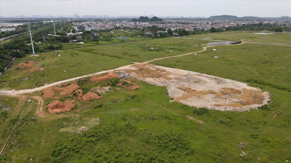 Gần 70% đơn thư khiếu nại, khiếu kiện đều liên quan đất đai. Ảnh Nam Dương
