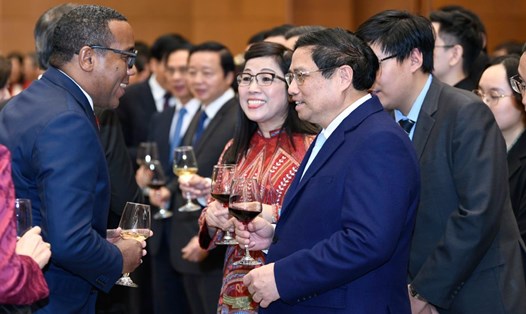 Thủ tướng Chính phủ Phạm Minh Chính và Phu nhân gặp mặt Đoàn Ngoại giao tại Việt Nam. Ảnh: Hải Nguyễn