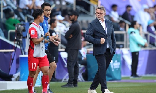 Huấn luyện viên Troussier và đội tuyển Việt Nam đã kết thúc hành trình tại Asian Cup 2023. Ảnh: Quỳnh Anh 