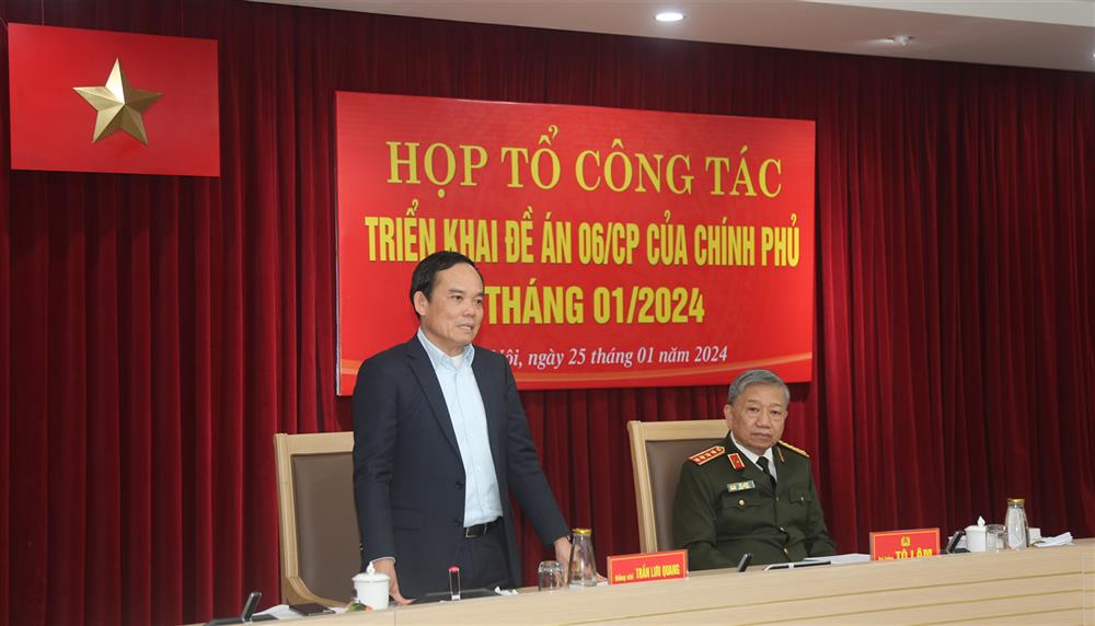 Phó Thủ tướng Trần Lưu Quang phát biểu tại cuộc họp. Ảnh: Cổng TTĐT Bộ Công an