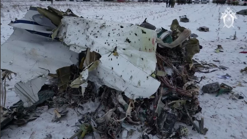 Mảnh vỡ máy bay Il-76 của Nga bị bắn rơi ngày 24.1.2024 Belgorod, Nga. Ảnh: Ủy ban Điều tra Nga
