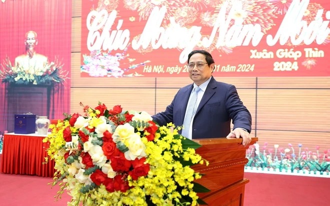 Thủ tướng Phạm Minh Chính chúc Tết và giao nhiệm vụ cho cán bộ Tổng cục 2 - Bộ Quốc phòng. Ảnh: Dương Giang