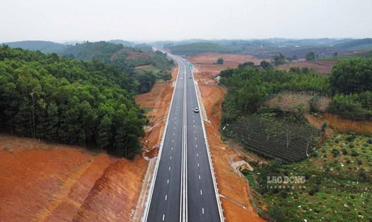 Cao tốc Tuyên Quang - Phú Thọ sau 1 tháng chính thức thông xe.