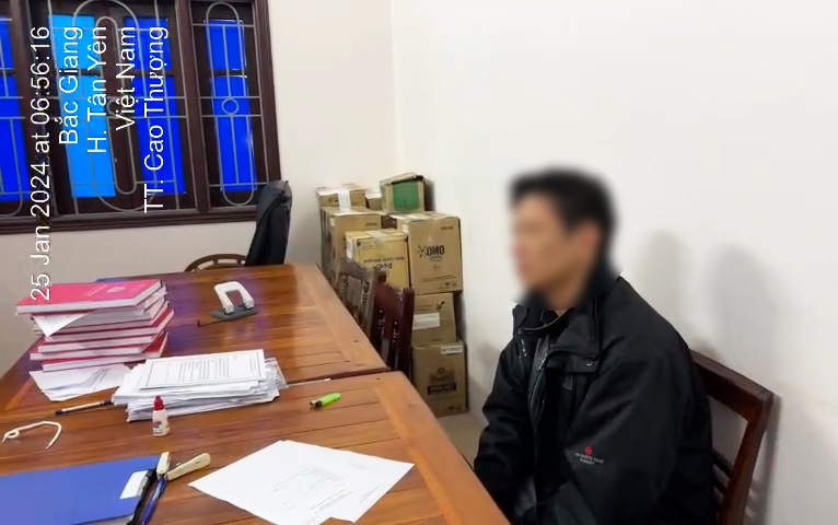 Tài xế "thông chốt" CSGT ở Bắc Giang. Ảnh: Công an huyện Tân Yên