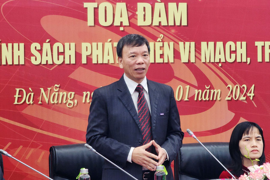 Ông Trịnh Thanh Lâm – Giám đốc Kinh doanh Synopsys Nam Á trao đổi tại tọa đàm. Ảnh: Thùy Trang