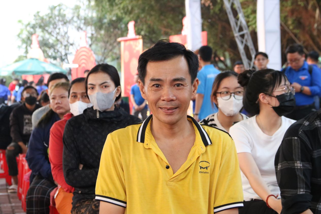 Anh Nguyễn Văn Đấu mong ước trong năm mới có được việc làm ổn định, sức khỏe và mua được nhà cửa ổn định. 