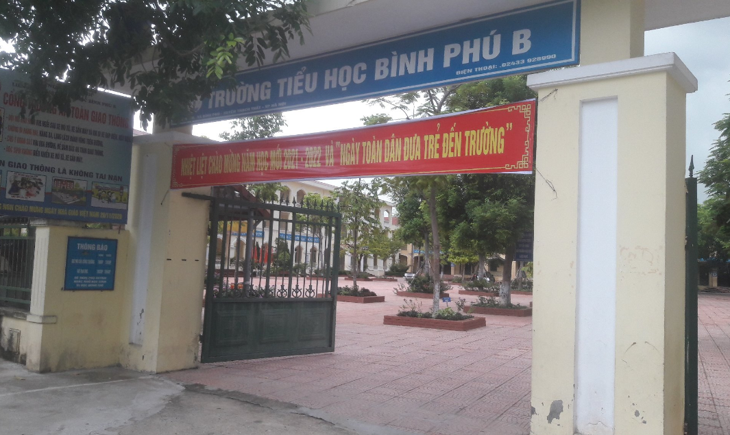 Hiệu trưởng Trường Tiểu học Bình Phú B đến nhận công tác và giữ chức vụ Hiệu trưởng Trường Tiểu học Hữu Bằng. Ảnh minh hoạ: Trường Tiểu học Bình Phú B