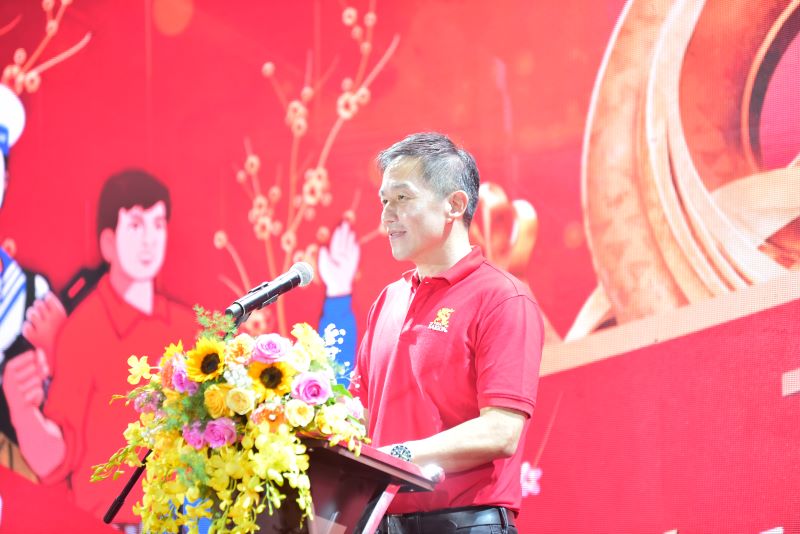 Ông Lester Tan Tổng giám đốc SABECO phát biểu tại sự kiện khởi động diễn ra ở Bình Dương ngày 06.01.2024