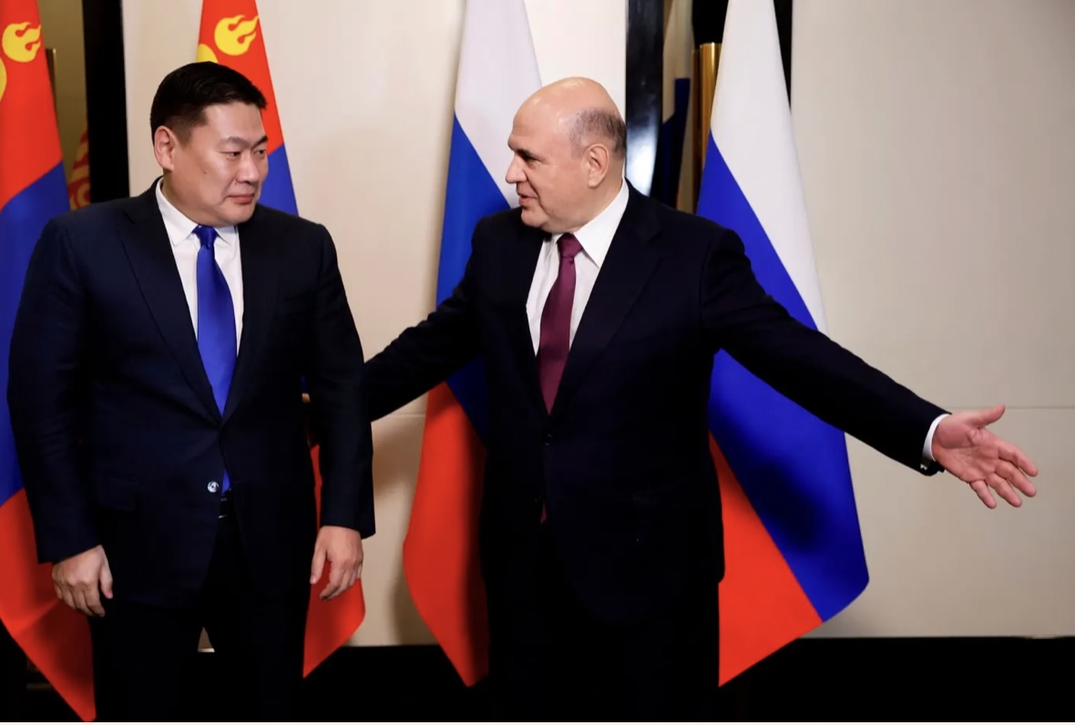 Thủ tướng Mông Cổ Luvsannamsrain Oyun-Erdene (trái) và Thủ tướng Nga Mikhail Mishustin. Ảnh: Điện Kremlin
