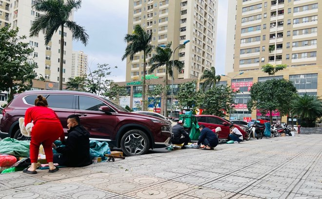 Shipper giao hàng trăm đơn hàng, kiếm tiền triệu dịp Tết
