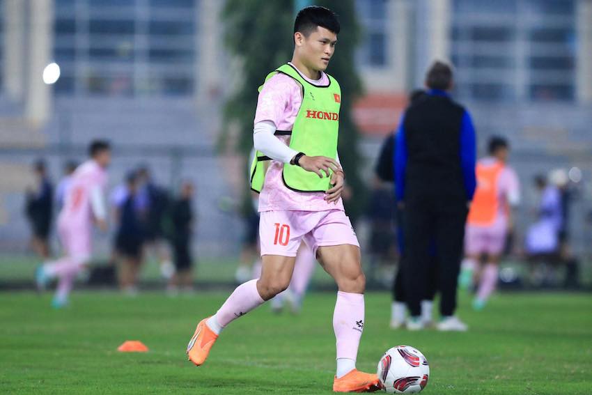 Theo kế hoạch, ngày 5.1, tuyển Việt Nam sẽ lên đường sang Qatar tập huấn chuẩn bị cho Asian Cup 2023, trước khi có trận mở màn gặp Nhật Bản vào ngày 14.1. 