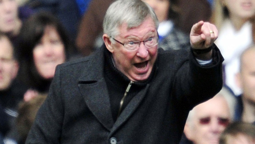 Sir Alex Ferguson có cách xử lý rất khác và nghiêm khắc với những cầu thủ vô kỉ luật. Ảnh: Sky Sports