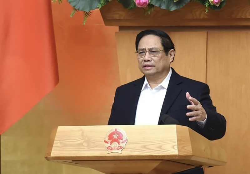 Thủ tướng Chính phủ Phạm Minh Chính yêu cầu bảo đảm nếp sống văn minh trong hoạt động tín ngưỡng, tôn giáo dịp Tết. Ảnh: Dương Giang