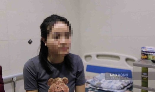 Chị Nguyễn Thị Thu (Ba Đình, Hà Nội) - một bị hại trong vụ án lừa đảo tại Tập đoàn Sen Tài Thu. Ảnh: PV Lao Động