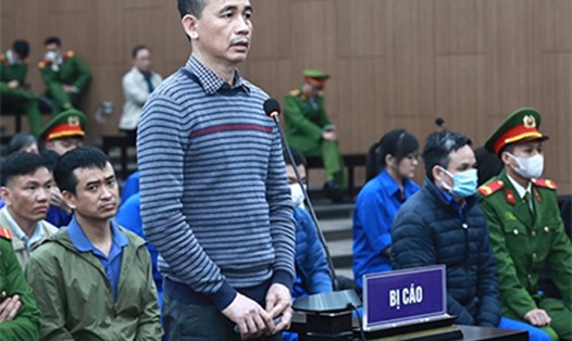 Bị cáo Nguyễn Huỳnh - người nhận hàng triệu USD từ ông chủ Việt Á. Ảnh: H.Nguyên