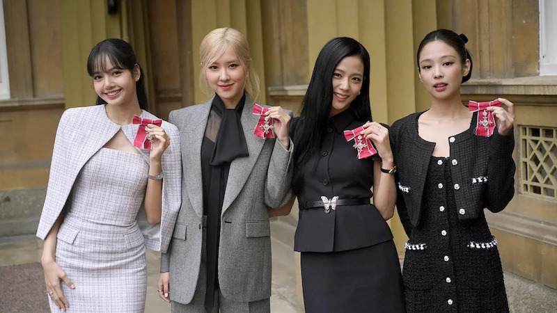 YG Entertainment's stock price decreased significantly after 4 Blackpink members did not sign individual contracts.  Photo: YG