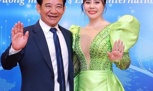 NSƯT Quang Tèo thân thiết bên Hoa hậu Phan Kim Oanh. Ảnh: Nhân vật cung cấp