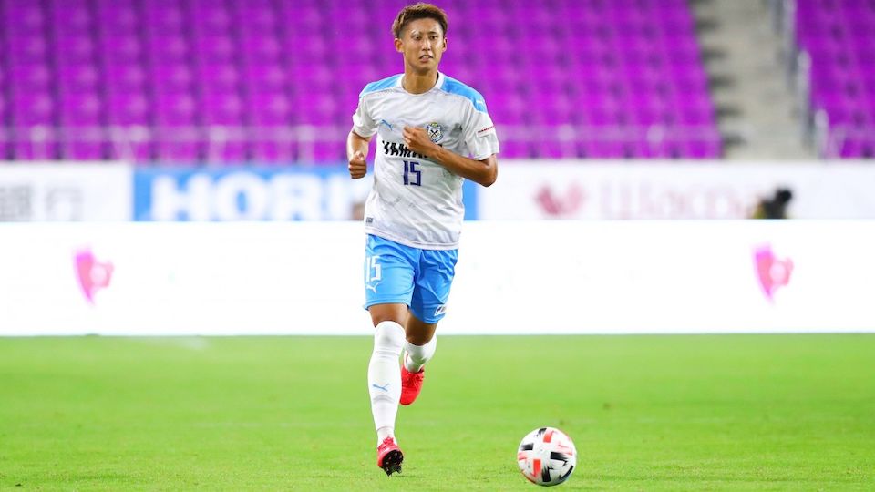 7. Hiroki Ito (Nhật Bản - 22 triệu euro): Hiroki Ito có thể chơi tốt ở cả 2 vị trí là trung vệ và hậu vệ trái. Cầu thủ 24 tuổi này hiện đang thi đấu ở Bundesliga trong màu áo Stuttgart. Ảnh: Stuttgart FC
