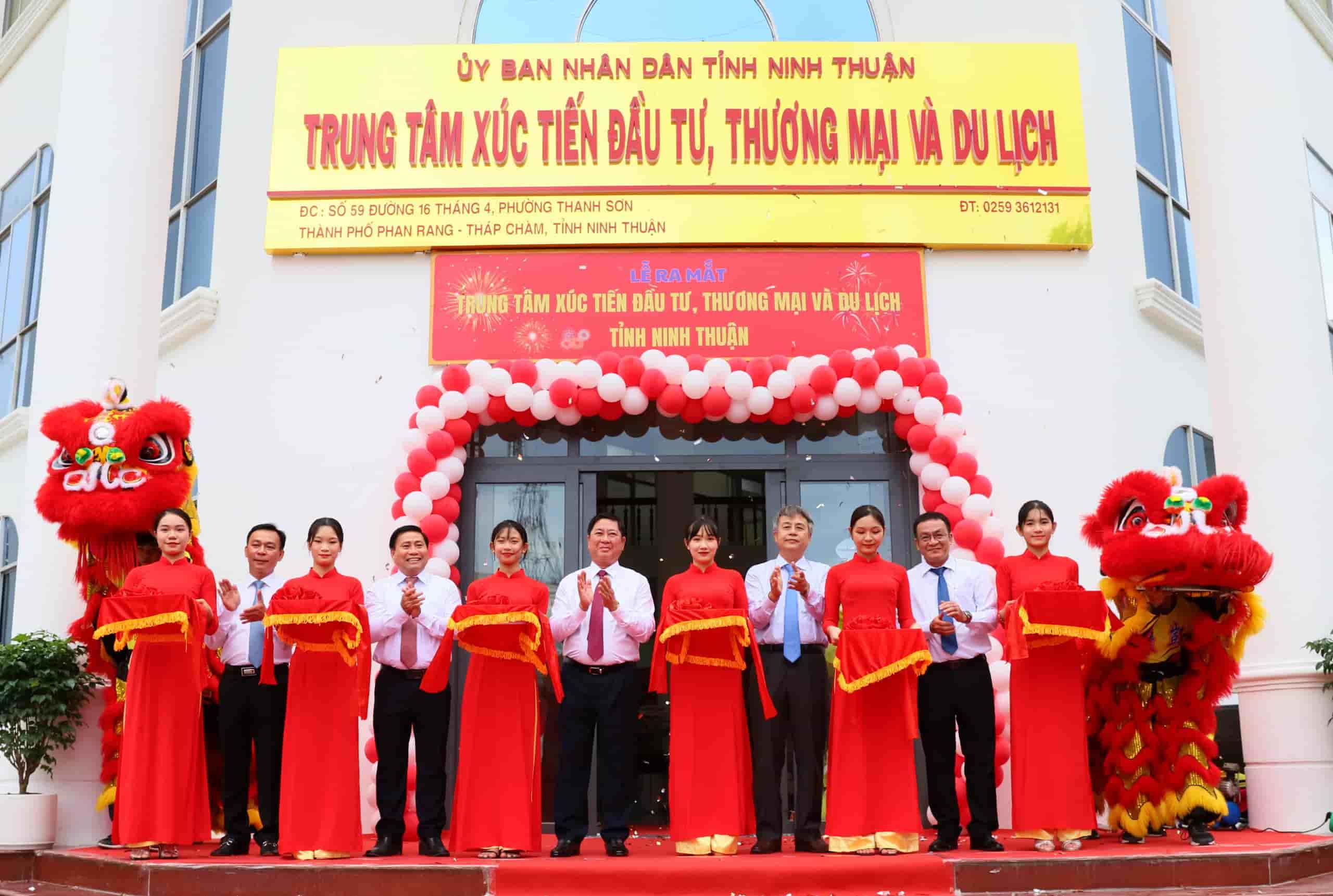 Địa phương vừa tổ chức Lễ ra mắt Trung tâm Xúc tiến Đầu tư, Thương mại và Du lịch tỉnh Ninh Thuận. Ảnh: Nguyên Nguyên