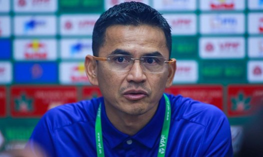 Huấn luyện viên Kiatisak được đồn đoán dẫn dắt câu lạc bộ Công an Hà Nội. Ảnh: HAGL FC