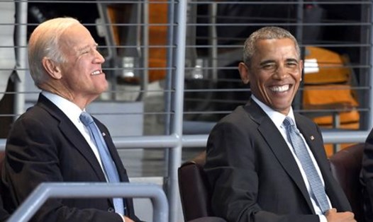 Ông Barack Obama thời còn là Tổng thống Mỹ và ông Joe Biden là Phó Tổng thống trong một sự kiện tháng 1.2017. Ảnh: Xinhua