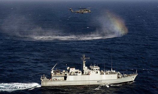 Tàu quét mìn HMS Pembroke của Anh ở Vịnh Ba Tư. Ảnh: Hải quân Mỹ