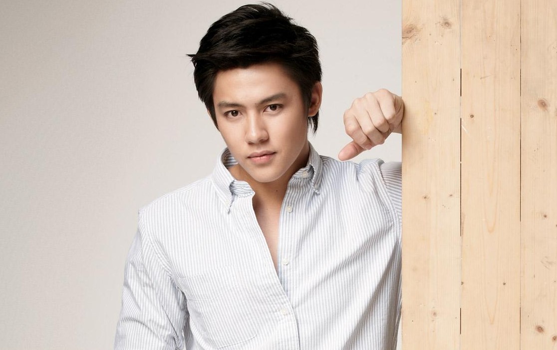 Парк прин супарат. Прин супарат актёр. Парк прин супарат. Прин. Прин супарат таиландский актёр.