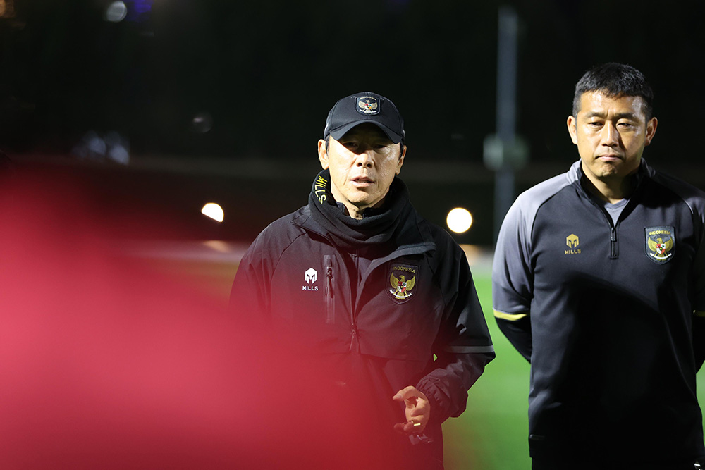 Huấn luyện viên Shin Tae-yong vẫn còn nhiều việc phải làm cùng tuyển Indonesia. Ảnh: PSSI