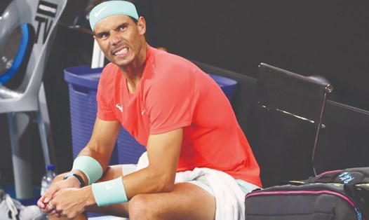Rafael Nadal chấn thương ngay khi mới trở lại và lỡ Australian Open 2024. Ảnh: Tennis Letter