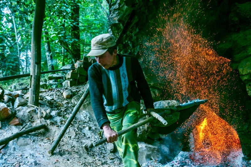 Nốt trầm của những làng nghề trăm tuổi vang bóng một thời ở Cao Bằng