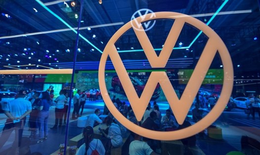 Những chiếc xe của Volkswagen được trang bị ChatGPT sẽ được bán cho khách hàng tại châu Âu, Bắc Mỹ vào quý 2 năm 2024. Ảnh: Xinhua