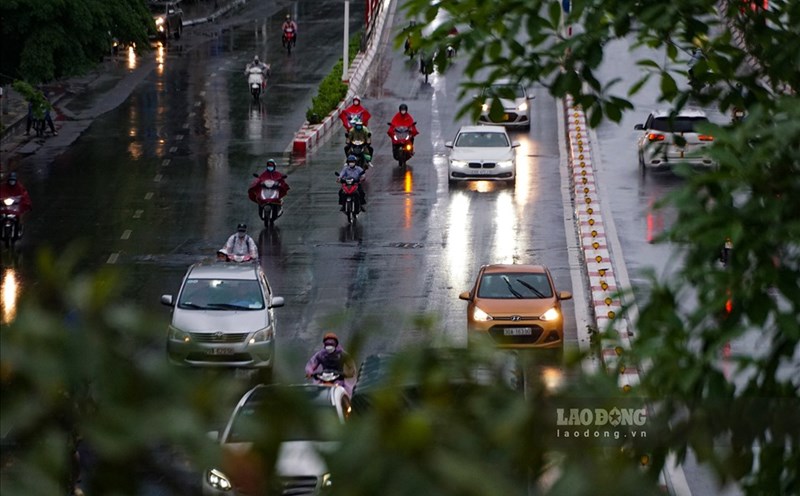 Dự báo Hà Nội có mưa ngày mai 10.1. Ảnh: Hoàng Vũ.