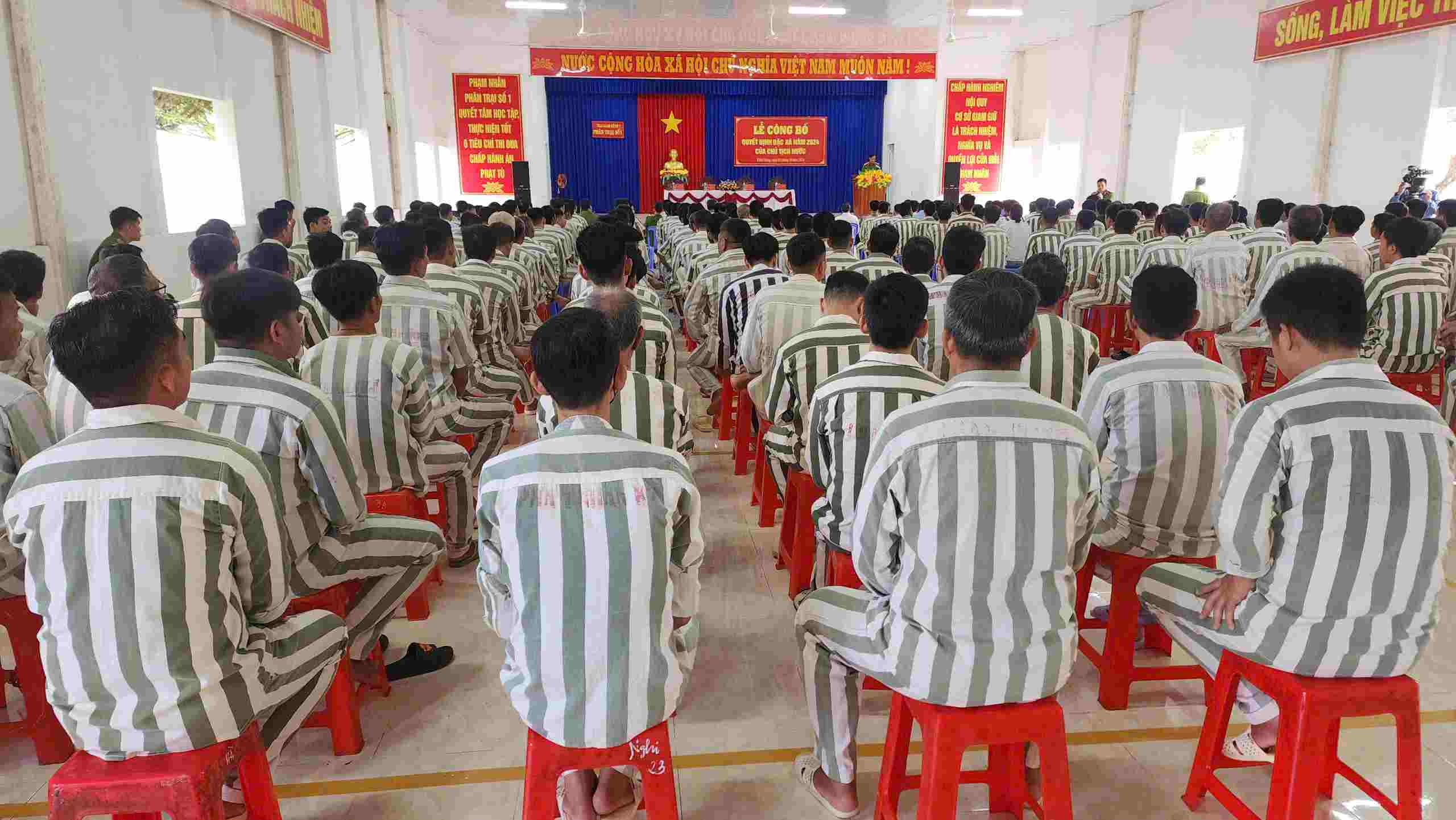 Amnesty announcement ceremony at Channel 7 Prison (Ministry of Public Security). Photo: Van Vu